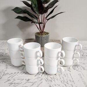 Set of 12 hotel stacking tea/ coffee cups
